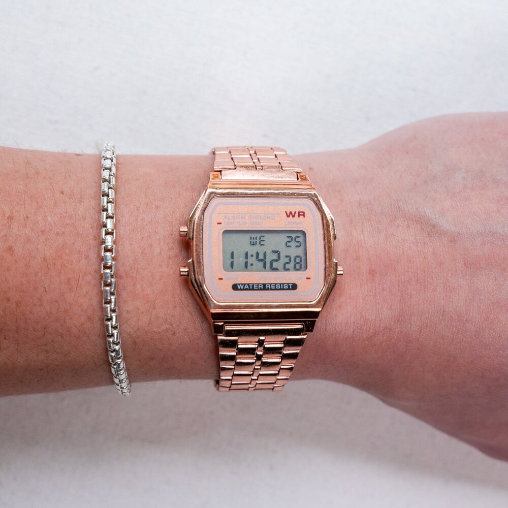 y2k rose gold stainless steel digital watch — pink 2000s retro style - Picture 7 of 12
